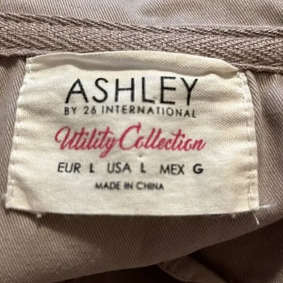 Ashley Utility Collection Size Large Jacket - Picture 6 of 6